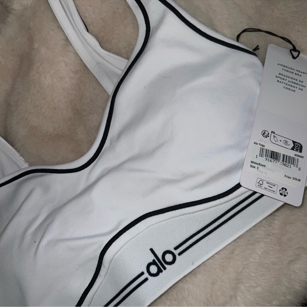 ALO Yoga White Set
